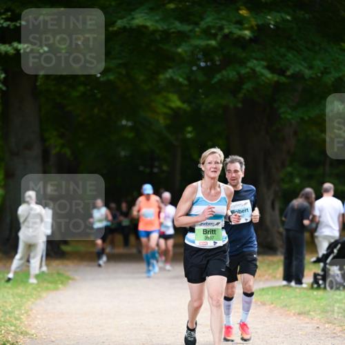 31.08.2025 - 21. Blankeneser Heldenlauf Dr. Thomas Lammeyer http://msf.ph/oto/8639005 31.08.2025 10:54:57 Laufen 3537 meine-sportfotos.de