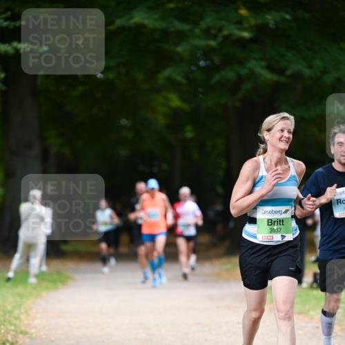 31.08.2025 - 21. Blankeneser Heldenlauf Dr. Thomas Lammeyer http://msf.ph/oto/8639016 31.08.2025 10:54:58 Laufen 3537 meine-sportfotos.de