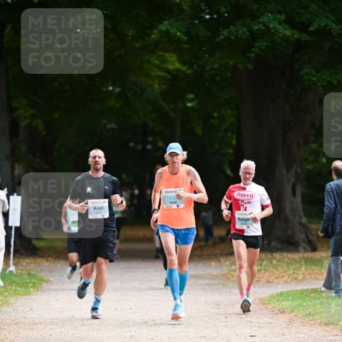 31.08.2025 - 21. Blankeneser Heldenlauf Dr. Thomas Lammeyer http://msf.ph/oto/8639019 31.08.2025 10:55:01 Laufen 4074, 4436, 4333 meine-sportfotos.de