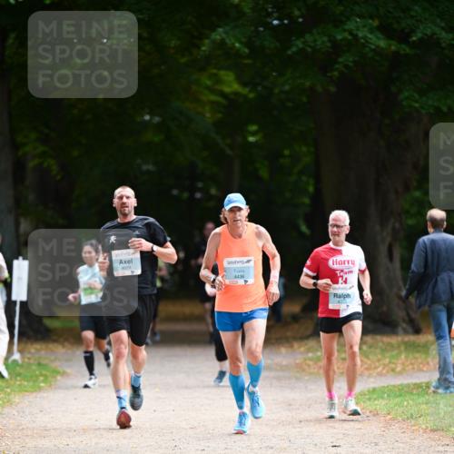 31.08.2025 - 21. Blankeneser Heldenlauf Dr. Thomas Lammeyer http://msf.ph/oto/8639021 31.08.2025 10:55:01 Laufen 4074, 4436 meine-sportfotos.de