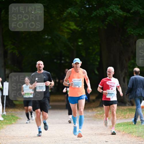 31.08.2025 - 21. Blankeneser Heldenlauf Dr. Thomas Lammeyer http://msf.ph/oto/8639022 31.08.2025 10:55:01 Laufen 4074, 4436 meine-sportfotos.de