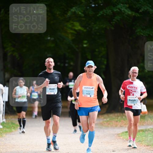 31.08.2025 - 21. Blankeneser Heldenlauf Dr. Thomas Lammeyer http://msf.ph/oto/8639026 31.08.2025 10:55:02 Laufen 4074, 4436, 4333 meine-sportfotos.de