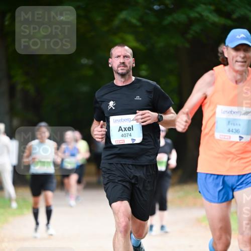 31.08.2025 - 21. Blankeneser Heldenlauf Dr. Thomas Lammeyer http://msf.ph/oto/8639037 31.08.2025 10:55:05 Laufen 4074, 4436 meine-sportfotos.de