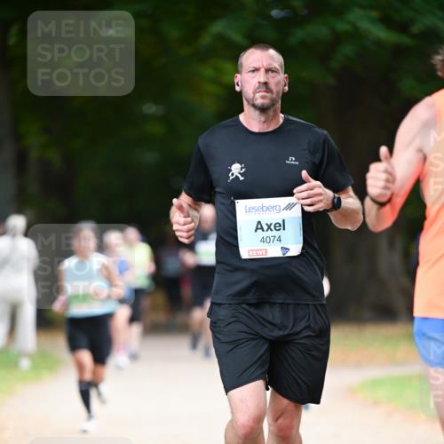 31.08.2025 - 21. Blankeneser Heldenlauf Dr. Thomas Lammeyer http://msf.ph/oto/8639041 31.08.2025 10:55:06 Laufen 4074 meine-sportfotos.de