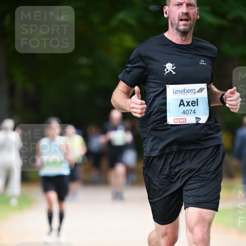 31.08.2025 - 21. Blankeneser Heldenlauf Dr. Thomas Lammeyer http://msf.ph/oto/8639045 31.08.2025 10:55:06 Laufen 4074 meine-sportfotos.de