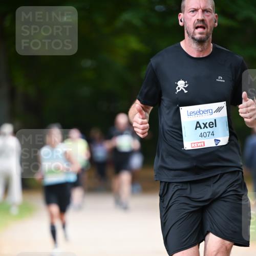31.08.2025 - 21. Blankeneser Heldenlauf Dr. Thomas Lammeyer http://msf.ph/oto/8639046 31.08.2025 10:55:06 Laufen 4074 meine-sportfotos.de