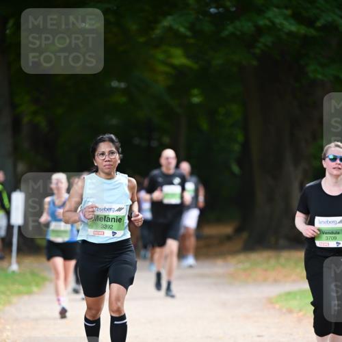 31.08.2025 - 21. Blankeneser Heldenlauf Dr. Thomas Lammeyer http://msf.ph/oto/8639048 31.08.2025 10:55:09 Laufen 3392, 3709 meine-sportfotos.de