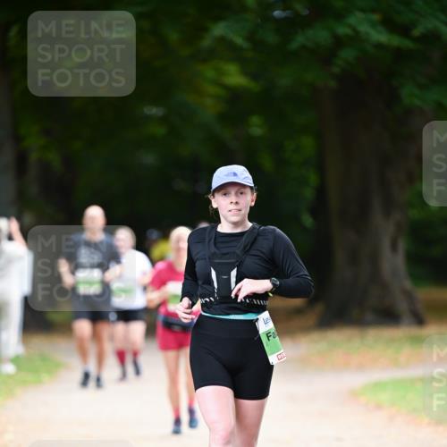 31.08.2025 - 21. Blankeneser Heldenlauf Dr. Thomas Lammeyer http://msf.ph/oto/8639116 31.08.2025 10:55:20 Laufen  meine-sportfotos.de