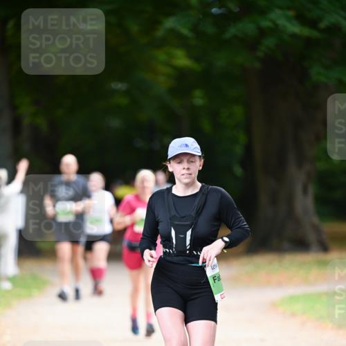 31.08.2025 - 21. Blankeneser Heldenlauf Dr. Thomas Lammeyer http://msf.ph/oto/8639117 31.08.2025 10:55:20 Laufen  meine-sportfotos.de