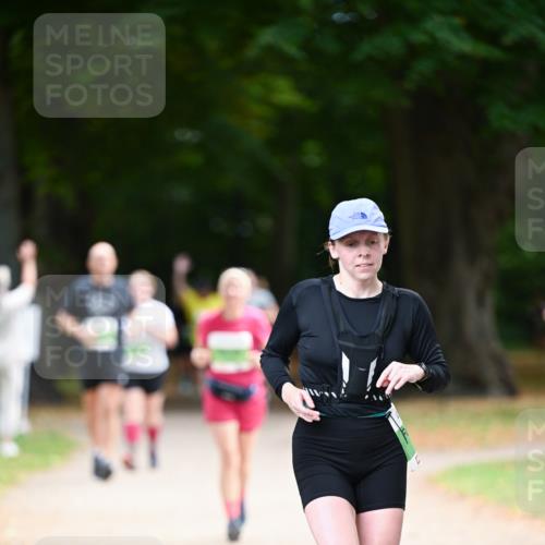 31.08.2025 - 21. Blankeneser Heldenlauf Dr. Thomas Lammeyer http://msf.ph/oto/8639120 31.08.2025 10:55:21 Laufen  meine-sportfotos.de