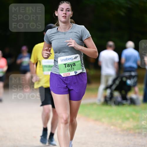 31.08.2025 - 21. Blankeneser Heldenlauf Dr. Thomas Lammeyer http://msf.ph/oto/8639153 31.08.2025 10:55:34 Laufen 3413 meine-sportfotos.de