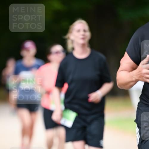 31.08.2025 - 21. Blankeneser Heldenlauf Dr. Thomas Lammeyer http://msf.ph/oto/8639183 31.08.2025 10:55:43 Laufen  meine-sportfotos.de