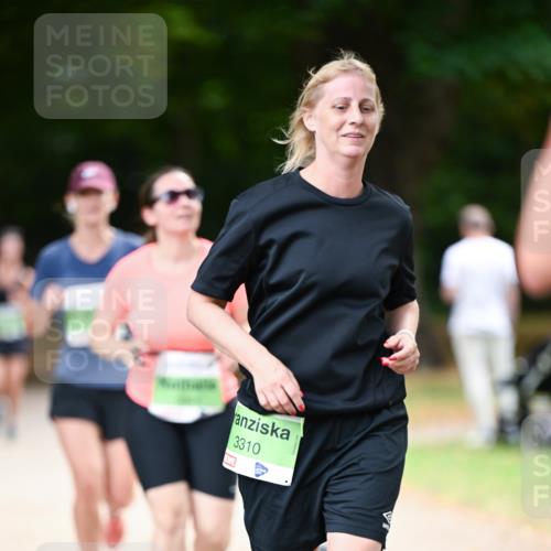 31.08.2025 - 21. Blankeneser Heldenlauf Dr. Thomas Lammeyer http://msf.ph/oto/8639184 31.08.2025 10:55:43 Laufen 3310 meine-sportfotos.de