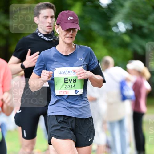 31.08.2025 - 21. Blankeneser Heldenlauf Dr. Thomas Lammeyer http://msf.ph/oto/8639200 31.08.2025 10:55:46 Laufen 3314 meine-sportfotos.de