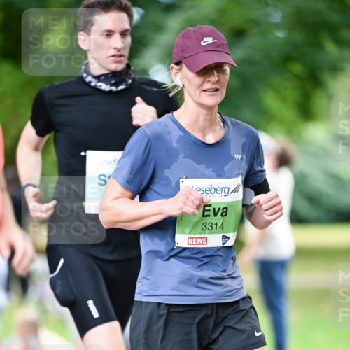 31.08.2025 - 21. Blankeneser Heldenlauf Dr. Thomas Lammeyer http://msf.ph/oto/8639203 31.08.2025 10:55:47 Laufen 3314 meine-sportfotos.de