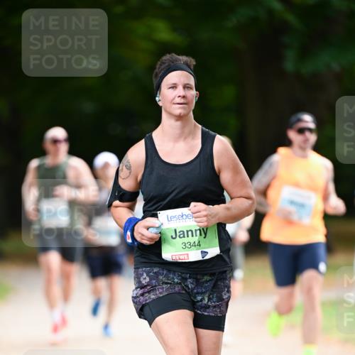 31.08.2025 - 21. Blankeneser Heldenlauf Dr. Thomas Lammeyer http://msf.ph/oto/8639211 31.08.2025 10:55:53 Laufen 3344 meine-sportfotos.de