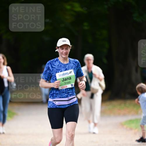 31.08.2025 - 21. Blankeneser Heldenlauf Dr. Thomas Lammeyer http://msf.ph/oto/8639242 31.08.2025 10:56:03 Laufen 3390 meine-sportfotos.de