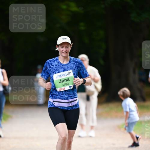 31.08.2025 - 21. Blankeneser Heldenlauf Dr. Thomas Lammeyer http://msf.ph/oto/8639243 31.08.2025 10:56:03 Laufen 3390 meine-sportfotos.de