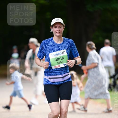 31.08.2025 - 21. Blankeneser Heldenlauf Dr. Thomas Lammeyer http://msf.ph/oto/8639248 31.08.2025 10:56:04 Laufen 3390 meine-sportfotos.de
