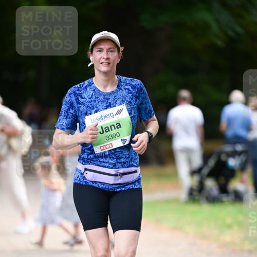 31.08.2025 - 21. Blankeneser Heldenlauf Dr. Thomas Lammeyer http://msf.ph/oto/8639251 31.08.2025 10:56:04 Laufen 3390 meine-sportfotos.de