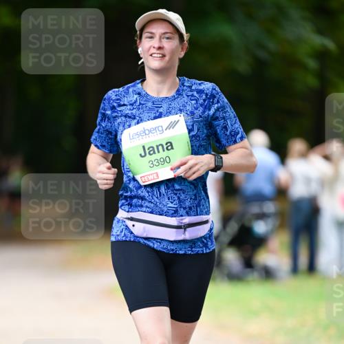 31.08.2025 - 21. Blankeneser Heldenlauf Dr. Thomas Lammeyer http://msf.ph/oto/8639255 31.08.2025 10:56:05 Laufen 3390 meine-sportfotos.de