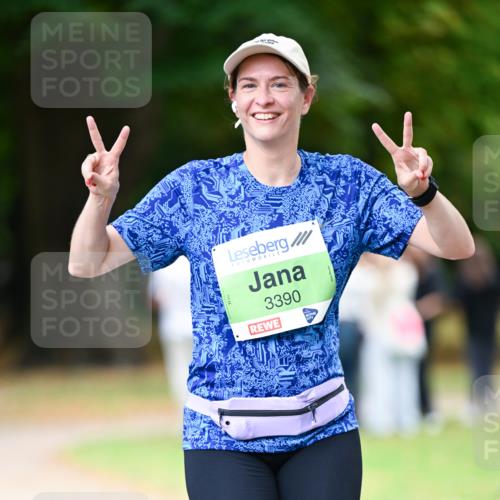 31.08.2025 - 21. Blankeneser Heldenlauf Dr. Thomas Lammeyer http://msf.ph/oto/8639259 31.08.2025 10:56:05 Laufen 3390 meine-sportfotos.de