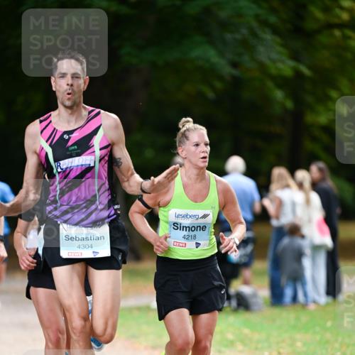 31.08.2025 - 21. Blankeneser Heldenlauf Dr. Thomas Lammeyer http://msf.ph/oto/8639279 31.08.2025 10:56:19 Laufen 4304, 4218 meine-sportfotos.de