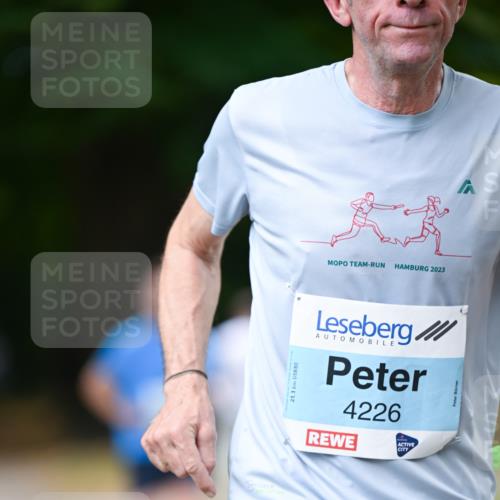 31.08.2025 - 21. Blankeneser Heldenlauf Dr. Thomas Lammeyer http://msf.ph/oto/8639292 31.08.2025 10:56:23 Laufen 21, 1, 2023, 4226 meine-sportfotos.de
