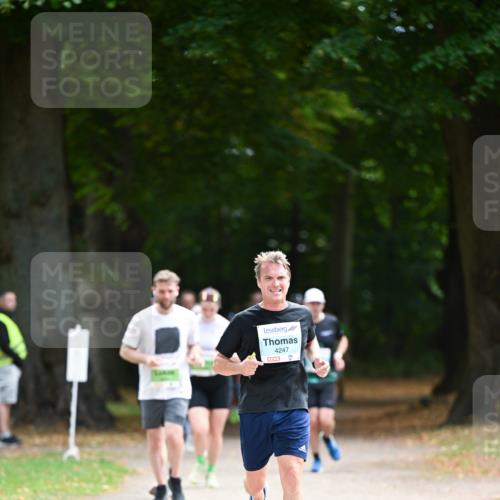 31.08.2025 - 21. Blankeneser Heldenlauf Dr. Thomas Lammeyer http://msf.ph/oto/8639311 31.08.2025 10:56:27 Laufen 2, 4247 meine-sportfotos.de