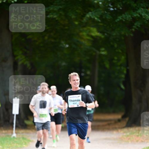 31.08.2025 - 21. Blankeneser Heldenlauf Dr. Thomas Lammeyer http://msf.ph/oto/8639313 31.08.2025 10:56:27 Laufen 4247 meine-sportfotos.de