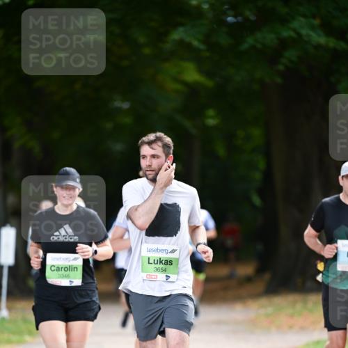 31.08.2025 - 21. Blankeneser Heldenlauf Dr. Thomas Lammeyer http://msf.ph/oto/8639329 31.08.2025 10:56:33 Laufen 3346, 3654 meine-sportfotos.de