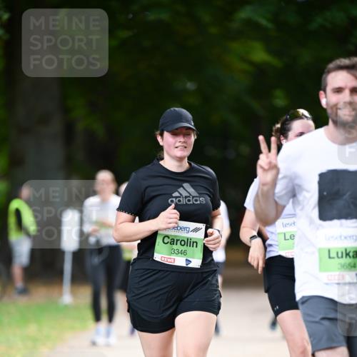 31.08.2025 - 21. Blankeneser Heldenlauf Dr. Thomas Lammeyer http://msf.ph/oto/8639335 31.08.2025 10:56:35 Laufen 3346, 3654 meine-sportfotos.de