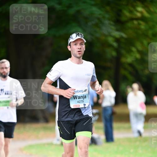 31.08.2025 - 21. Blankeneser Heldenlauf Dr. Thomas Lammeyer http://msf.ph/oto/8639360 31.08.2025 10:56:40 Laufen 4279 meine-sportfotos.de
