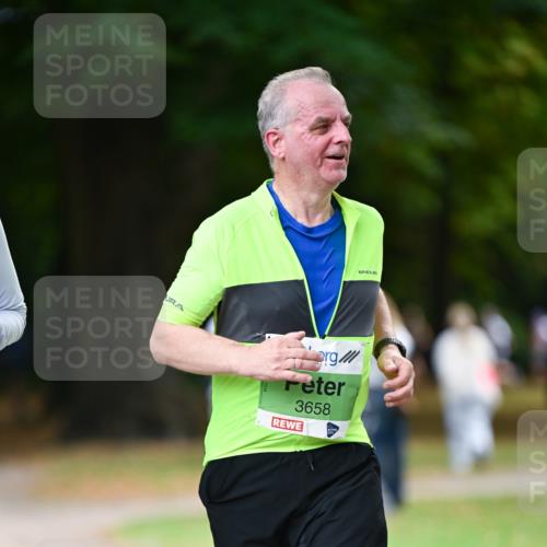 31.08.2025 - 21. Blankeneser Heldenlauf Dr. Thomas Lammeyer http://msf.ph/oto/8639377 31.08.2025 10:56:44 Laufen 3658 meine-sportfotos.de