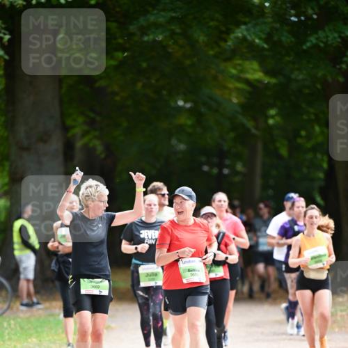 31.08.2025 - 21. Blankeneser Heldenlauf Dr. Thomas Lammeyer http://msf.ph/oto/8639431 31.08.2025 10:56:57 Laufen 3669, 3680 meine-sportfotos.de