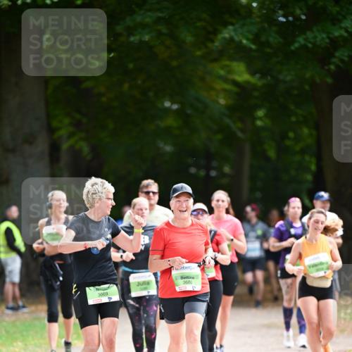 31.08.2025 - 21. Blankeneser Heldenlauf Dr. Thomas Lammeyer http://msf.ph/oto/8639436 31.08.2025 10:56:58 Laufen 3680, 3669 meine-sportfotos.de