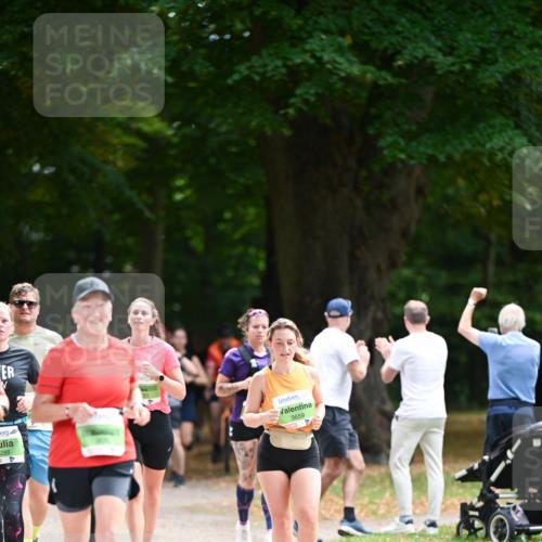 31.08.2025 - 21. Blankeneser Heldenlauf Dr. Thomas Lammeyer http://msf.ph/oto/8639439 31.08.2025 10:56:58 Laufen 3285, 3659 meine-sportfotos.de