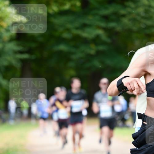 31.08.2025 - 21. Blankeneser Heldenlauf Dr. Thomas Lammeyer http://msf.ph/oto/8639471 31.08.2025 10:57:08 Laufen  meine-sportfotos.de