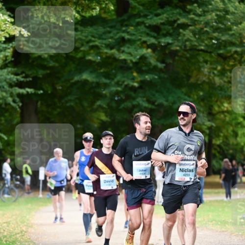 31.08.2025 - 21. Blankeneser Heldenlauf Dr. Thomas Lammeyer http://msf.ph/oto/8639474 31.08.2025 10:57:09 Laufen 4406, 4255 meine-sportfotos.de