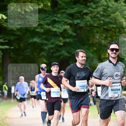 31.08.2025 - 21. Blankeneser Heldenlauf Dr. Thomas Lammeyer http://msf.ph/oto/8639479 31.08.2025 10:57:10 Laufen 4406, 4255 meine-sportfotos.de