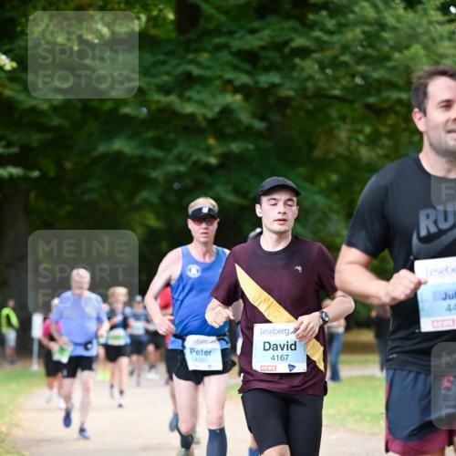 31.08.2025 - 21. Blankeneser Heldenlauf Dr. Thomas Lammeyer http://msf.ph/oto/8639484 31.08.2025 10:57:11 Laufen 4323, 4167, 44 meine-sportfotos.de
