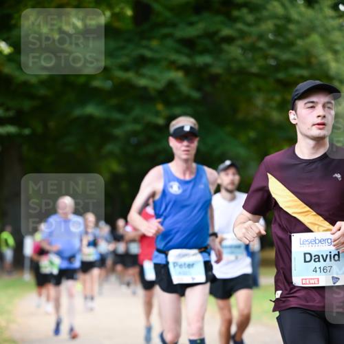 31.08.2025 - 21. Blankeneser Heldenlauf Dr. Thomas Lammeyer http://msf.ph/oto/8639489 31.08.2025 10:57:11 Laufen 4167 meine-sportfotos.de