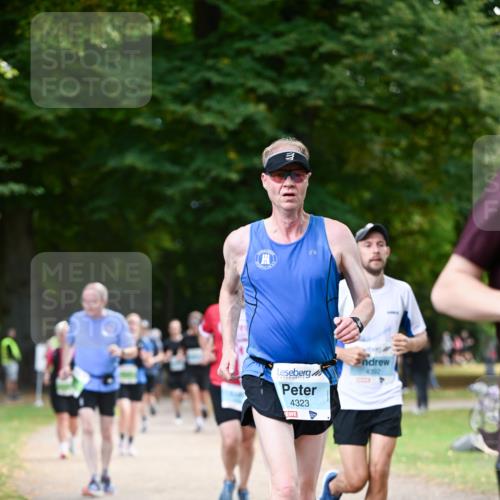 31.08.2025 - 21. Blankeneser Heldenlauf Dr. Thomas Lammeyer http://msf.ph/oto/8639490 31.08.2025 10:57:12 Laufen 4323, 4392 meine-sportfotos.de