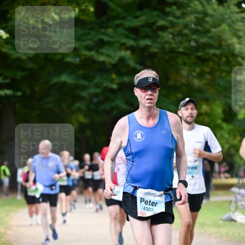 31.08.2025 - 21. Blankeneser Heldenlauf Dr. Thomas Lammeyer http://msf.ph/oto/8639491 31.08.2025 10:57:12 Laufen 4323, 102 meine-sportfotos.de