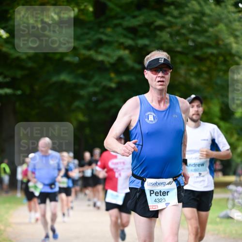 31.08.2025 - 21. Blankeneser Heldenlauf Dr. Thomas Lammeyer http://msf.ph/oto/8639492 31.08.2025 10:57:12 Laufen 4323, 4302 meine-sportfotos.de