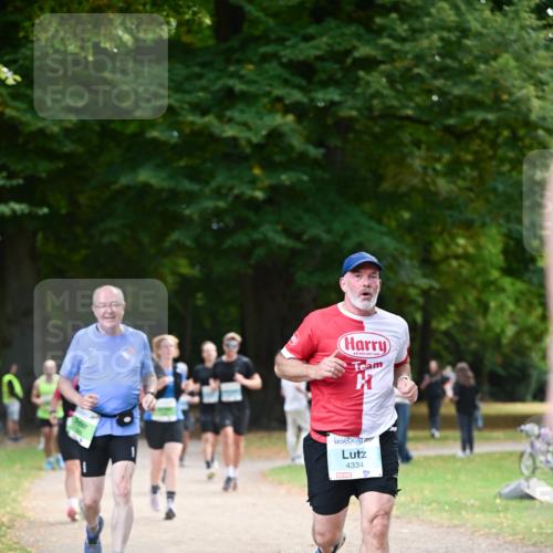 31.08.2025 - 21. Blankeneser Heldenlauf Dr. Thomas Lammeyer http://msf.ph/oto/8639496 31.08.2025 10:57:13 Laufen 4334 meine-sportfotos.de