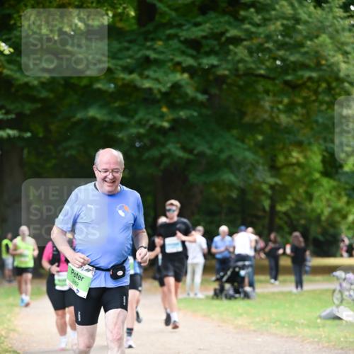 31.08.2025 - 21. Blankeneser Heldenlauf Dr. Thomas Lammeyer http://msf.ph/oto/8639506 31.08.2025 10:57:15 Laufen 3569 meine-sportfotos.de