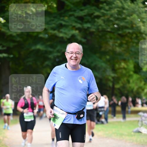 31.08.2025 - 21. Blankeneser Heldenlauf Dr. Thomas Lammeyer http://msf.ph/oto/8639513 31.08.2025 10:57:16 Laufen  meine-sportfotos.de