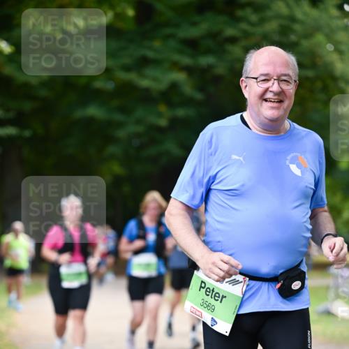 31.08.2025 - 21. Blankeneser Heldenlauf Dr. Thomas Lammeyer http://msf.ph/oto/8639518 31.08.2025 10:57:16 Laufen 3569 meine-sportfotos.de