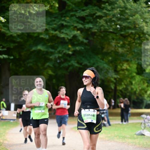 31.08.2025 - 21. Blankeneser Heldenlauf Dr. Thomas Lammeyer http://msf.ph/oto/8639557 31.08.2025 10:57:23 Laufen 3040 meine-sportfotos.de